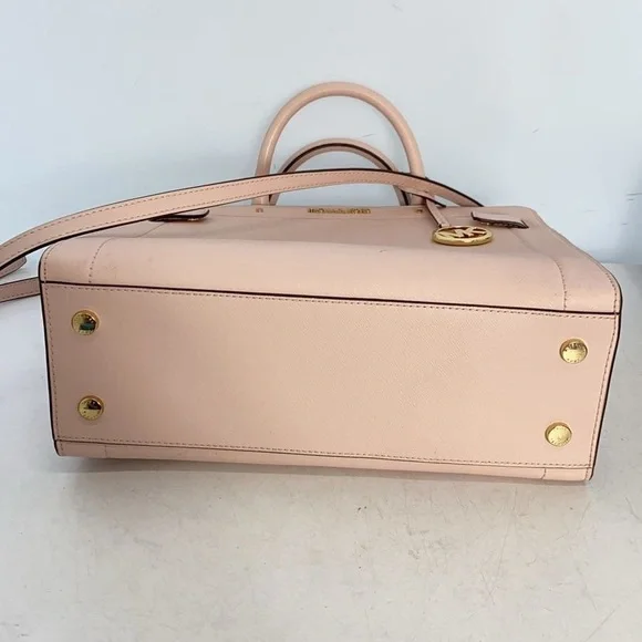NWT Michael Kors Rayne satchel Elegant blush Pink Handbag w feet. New never used - Picture 9 of 12